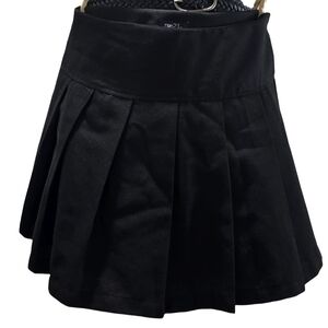 Rue 21 Elegant Black Pleated Skirt -- Size Medium